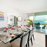Beachfront Mare With Jaccuzi And Infinity Pool וילה קיסונרגה