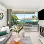 Beachfront Mare With Jaccuzi And Infinity Pool *