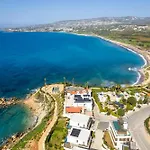 Villa Beachfront Mare With Jaccuzi And Infinity Pool *