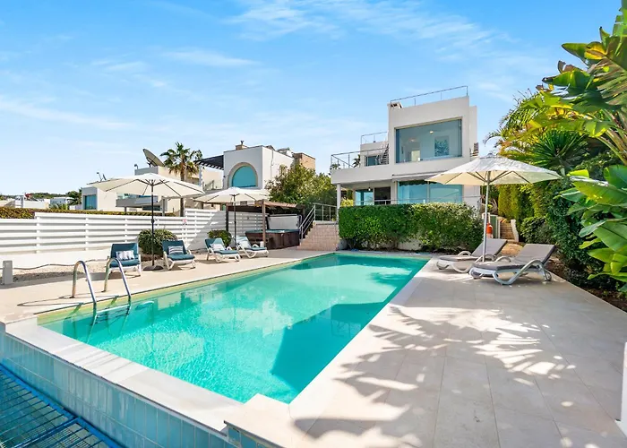 Βίλα Beachfront Mare With Jaccuzi And Infinity Pool